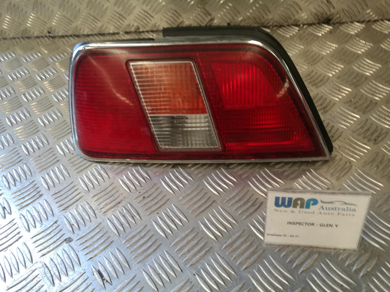 View Auto part Left Taillight Daihatsu Applause 1997