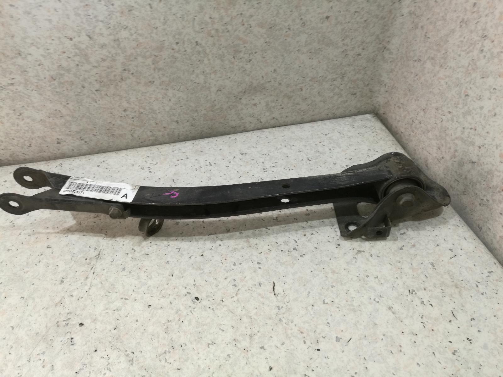 1995 Subaru Liberty Right Rear Trailing Arm View Auto part Right Rear Trailing Arm Subaru Liberty 1995