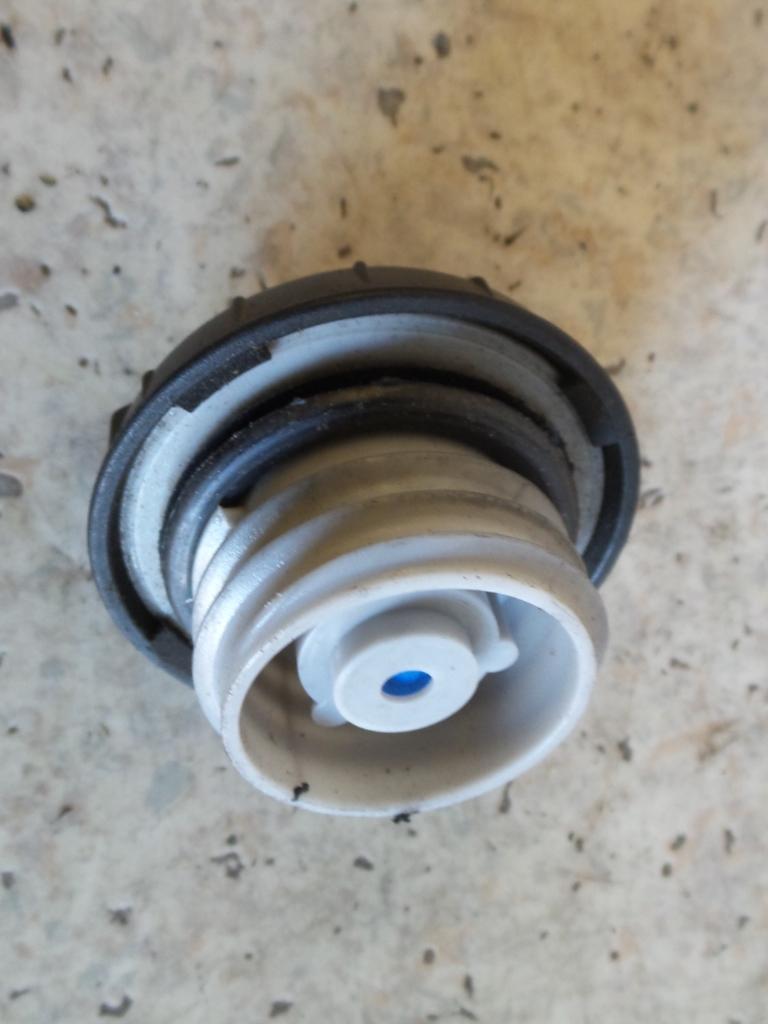 View Auto part Fuel Door / Filler Subaru Liberty 1995