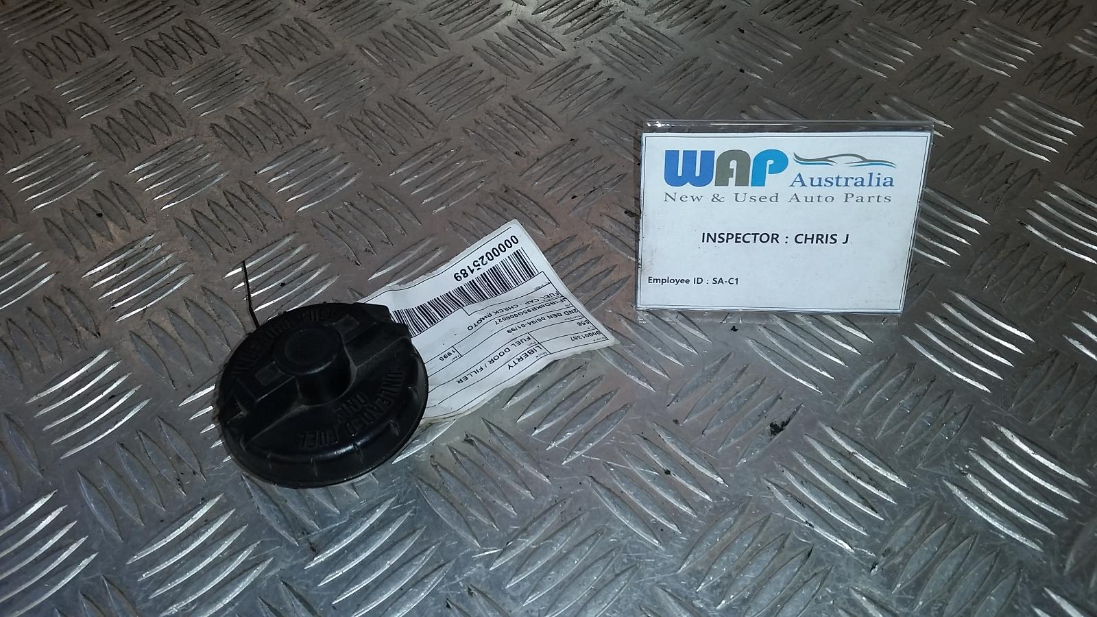 View Auto part Fuel Door / Filler Subaru Liberty 1995