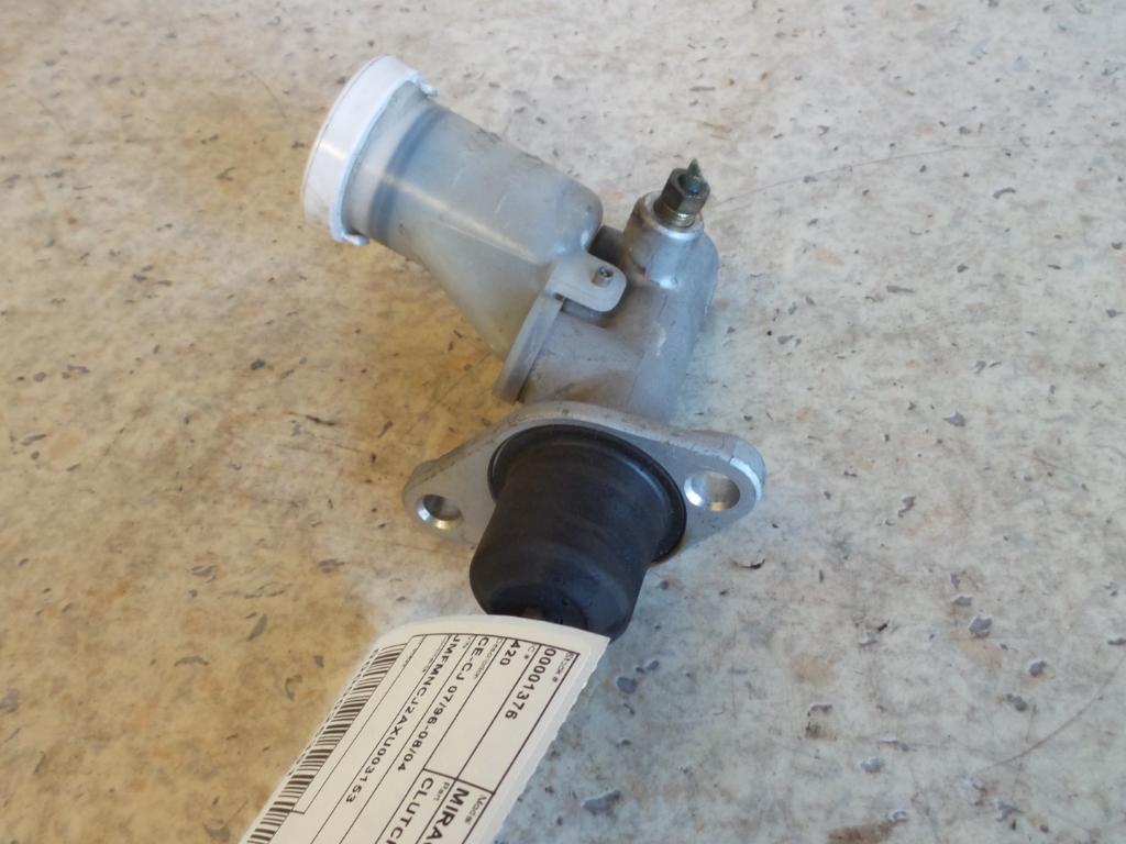 View Auto part Clutch Master Cylind Mitsubishi Mirage 1999