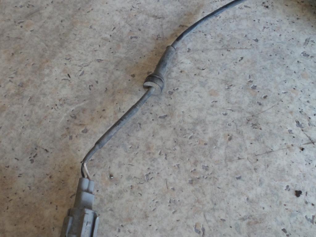 View Auto part Abs Sensor Nissan Navara 2010