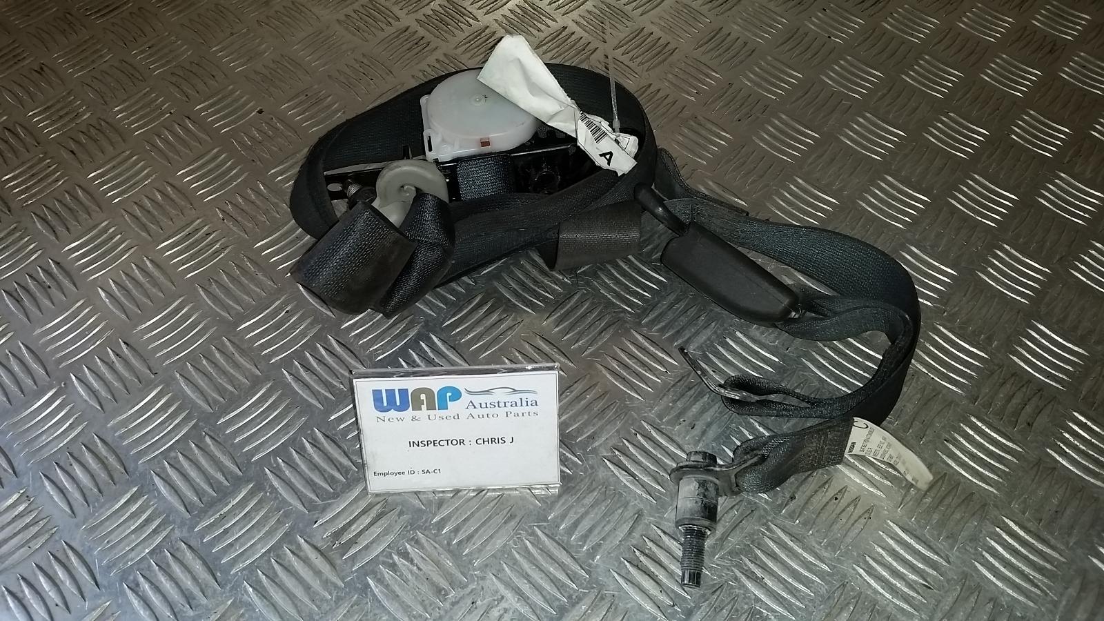 View Auto part Seatbelt/Stalk Nissan Navara 2010