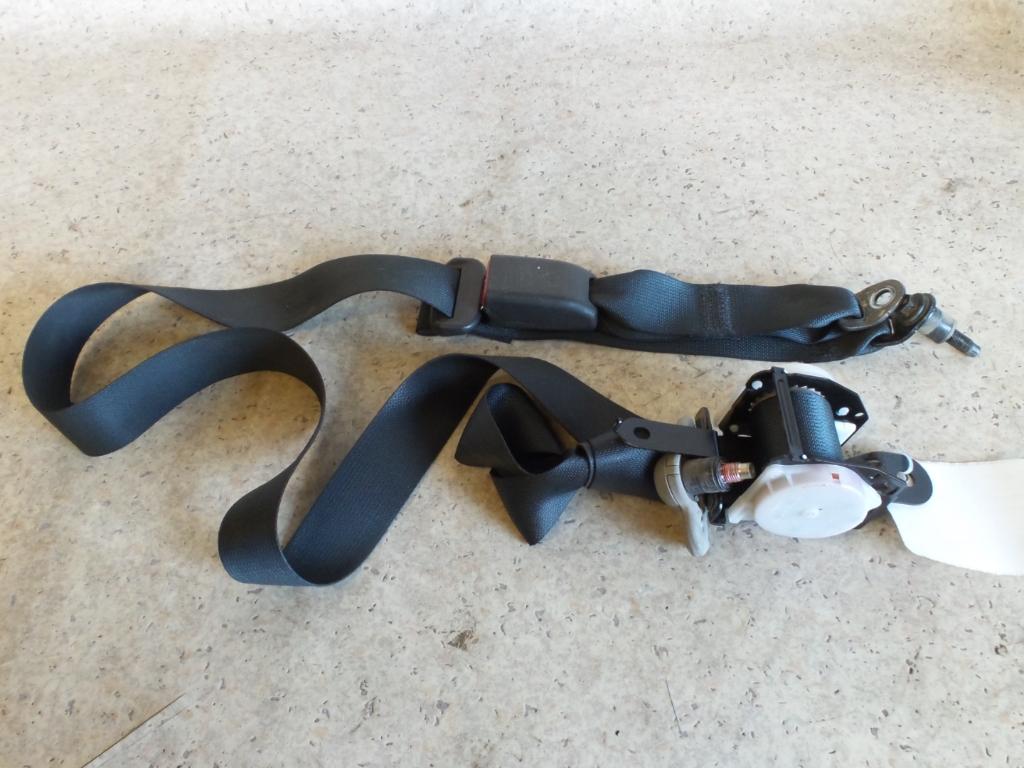 View Auto part Seatbelt/Stalk Nissan Navara 2010