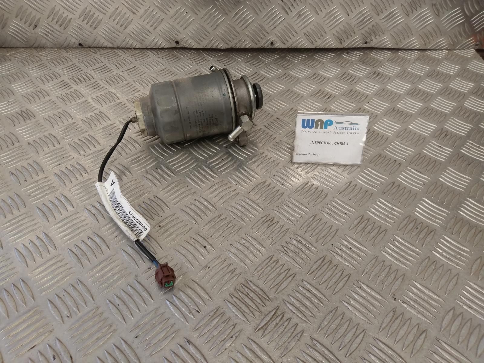 View Auto part Fuel Filter Housing Nissan Navara 2010