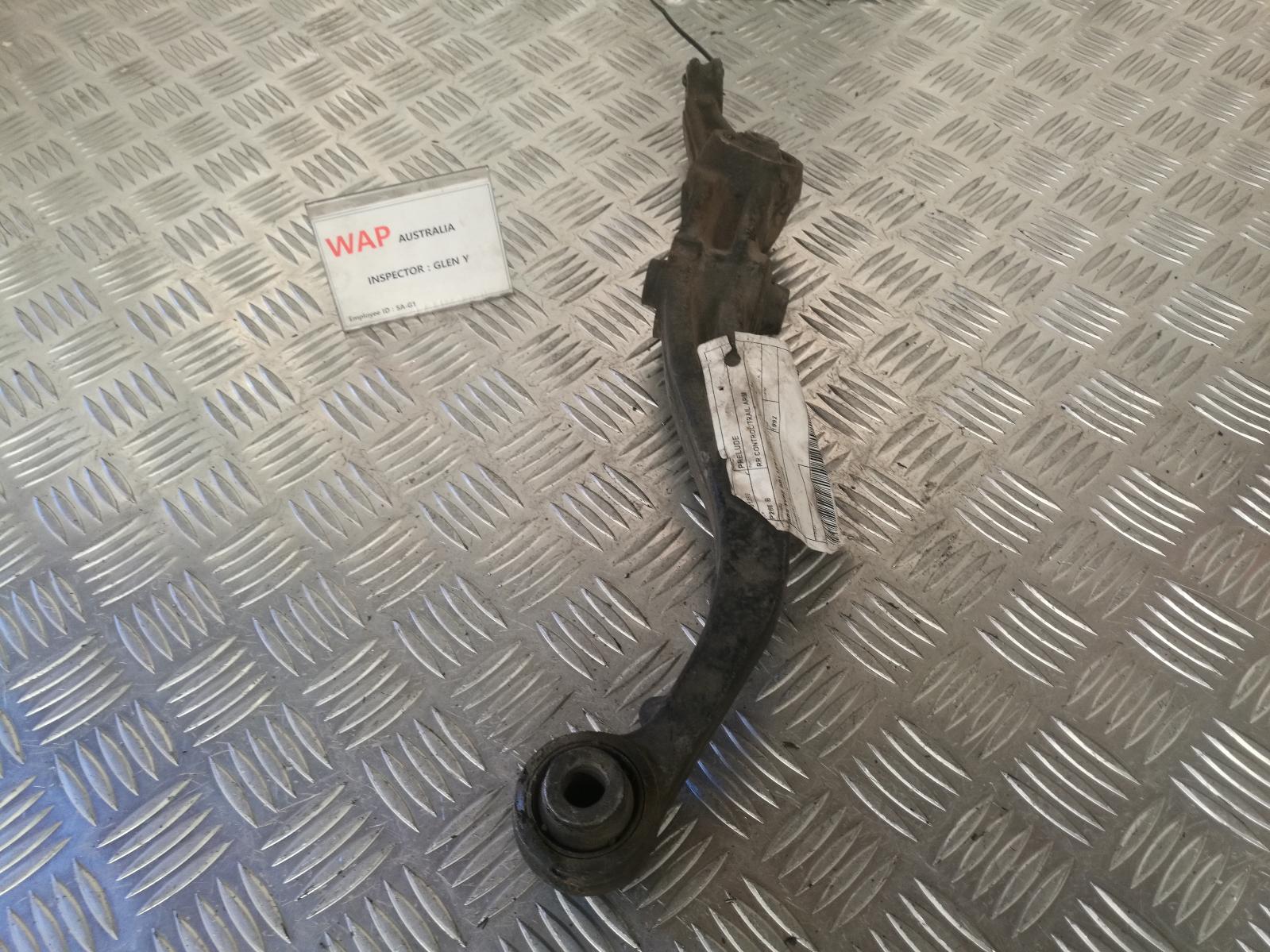 1992 Honda Prelude Right Rear Trailing Arm View Auto part Right Rear Trailing Arm Honda Prelude 1992