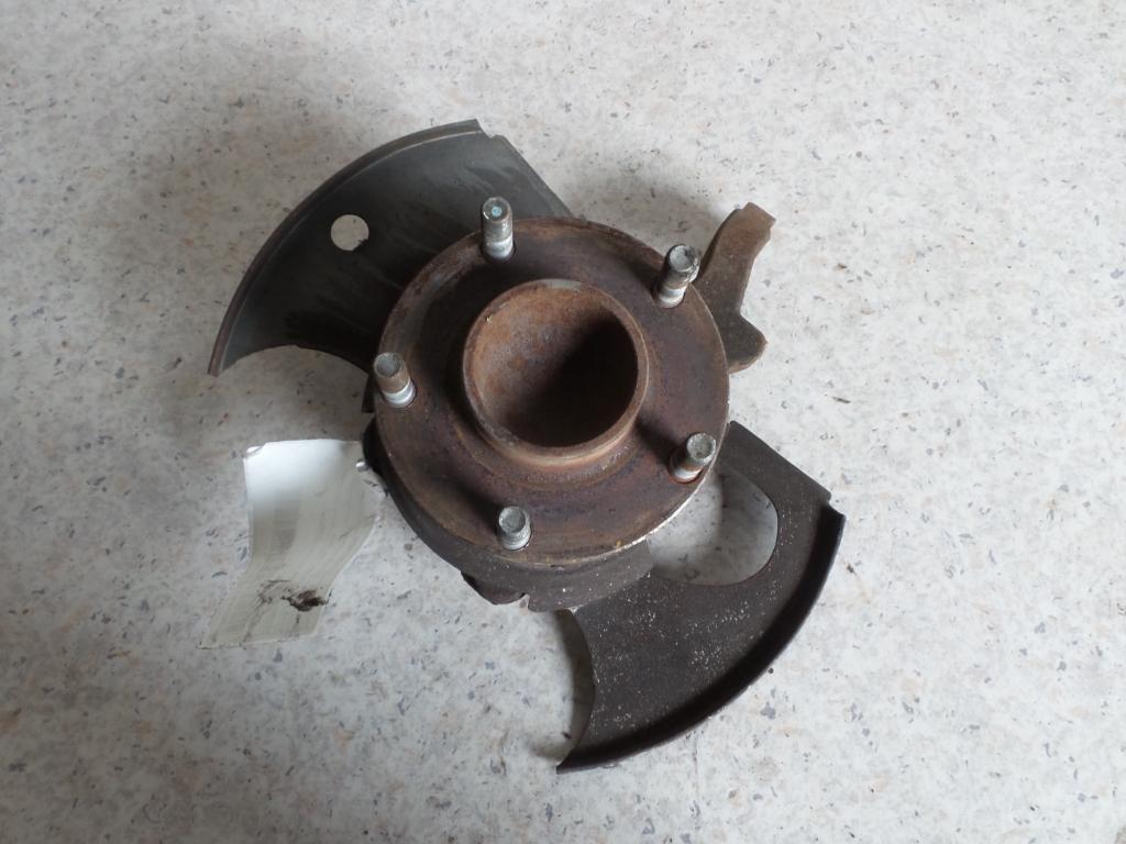 View Auto part Left Front Hub Assembly Holden Commodore 2007