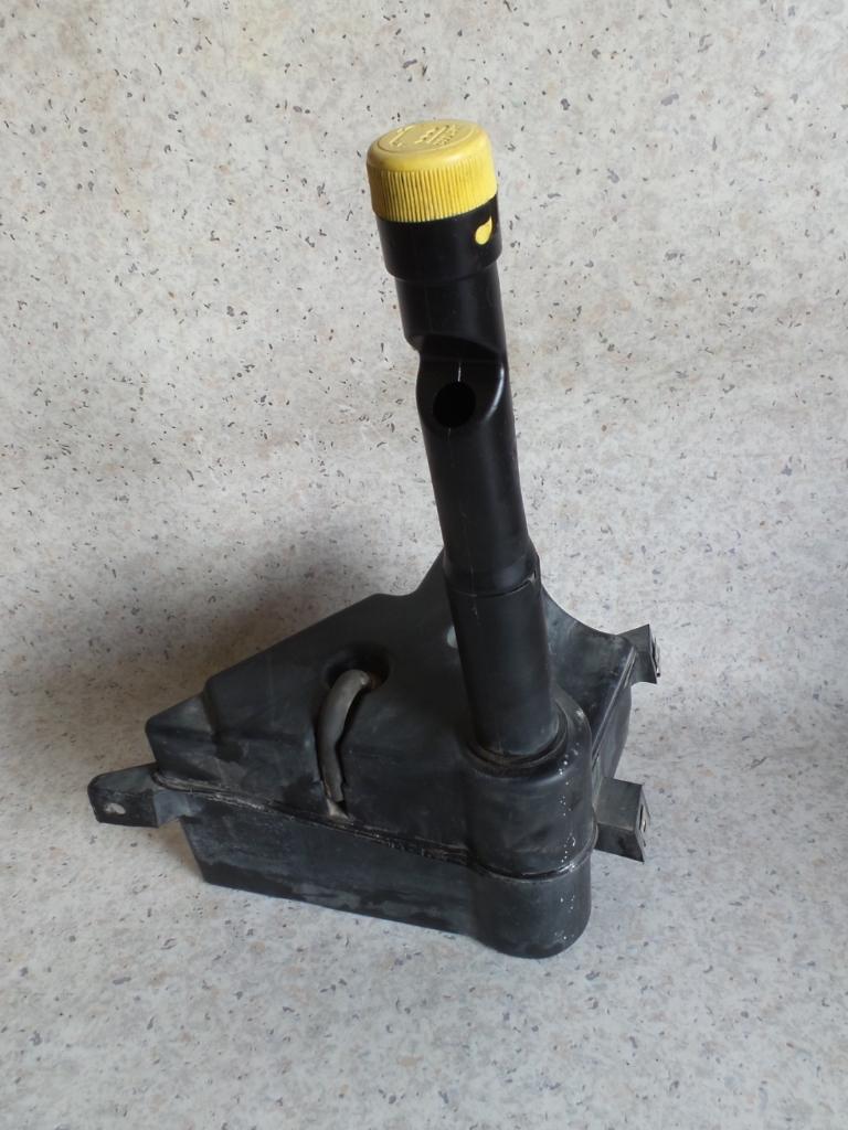 View Auto part Overflow Bottle Holden Commodore 2007