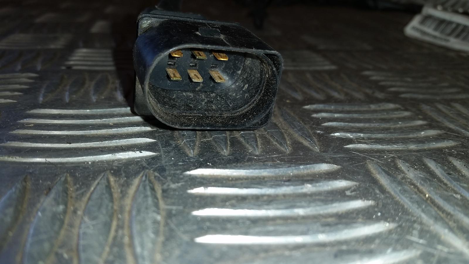 View Auto part Oxygen Sensor Holden Commodore 2007