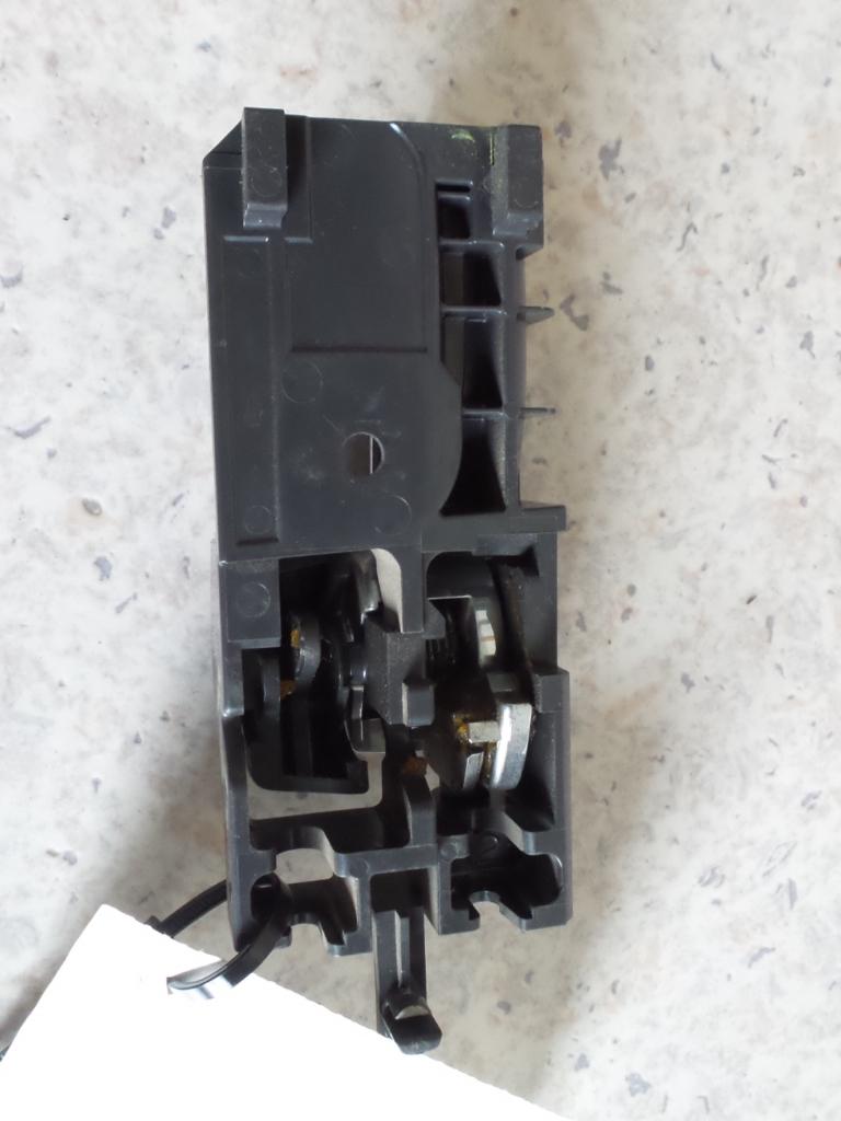 View Auto part Door Handle Suzuki Swift 2010