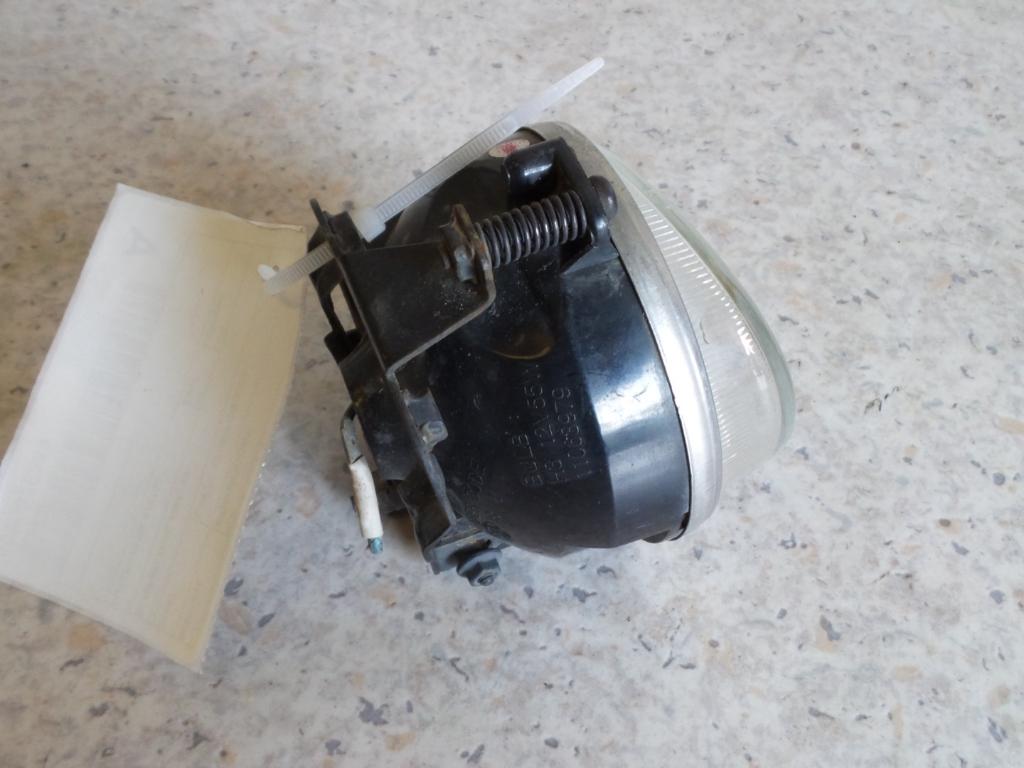 View Auto part Left Indicator/Fog/Side Holden Commodore 2007