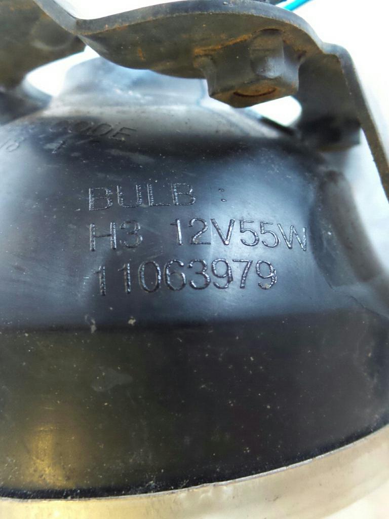 View Auto part Right Indicator/Fog/Side Holden Commodore 2007