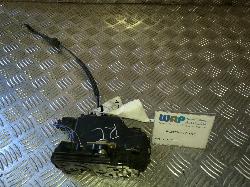 View Auto part Door/Boot/Gate Lock Volkswagen Golf 1999