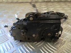 View Auto part Door/Boot/Gate Lock Volkswagen Golf 1999