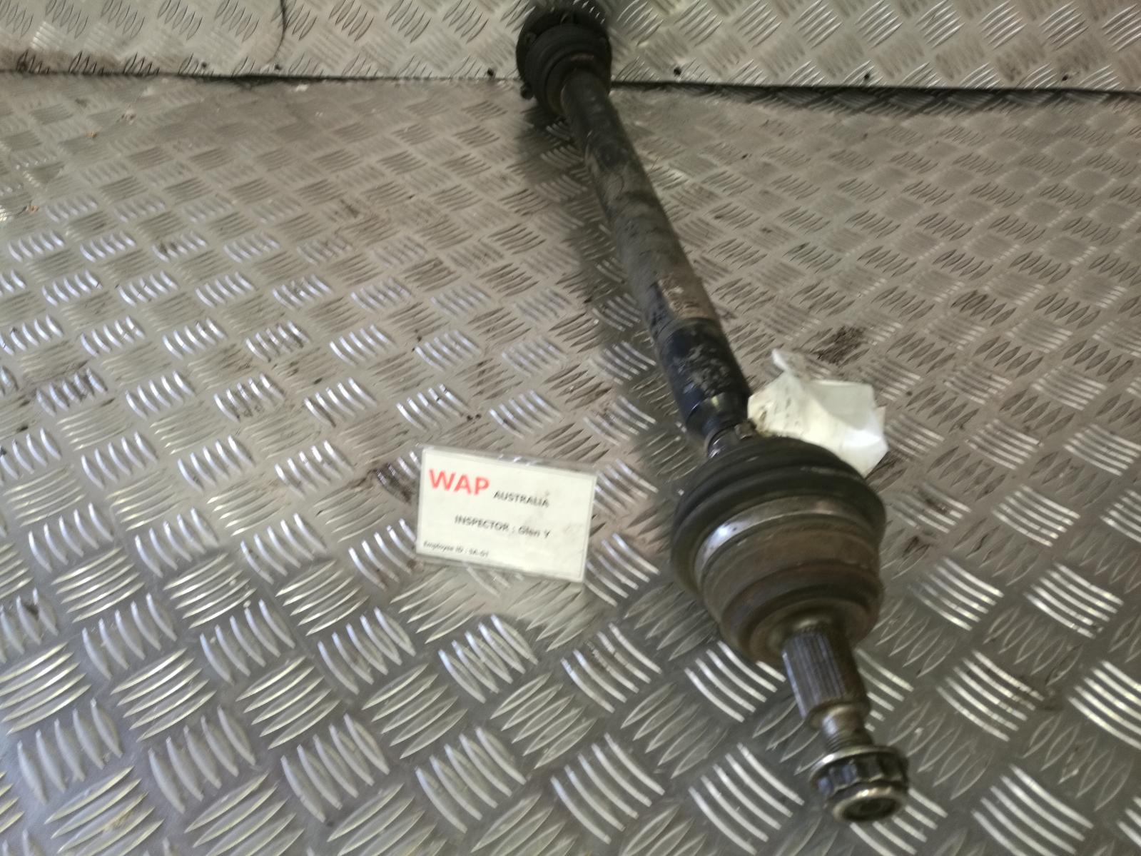 1999 Volkswagen Golf Right Driveshaft View Auto part Right Driveshaft Volkswagen Golf 1999
