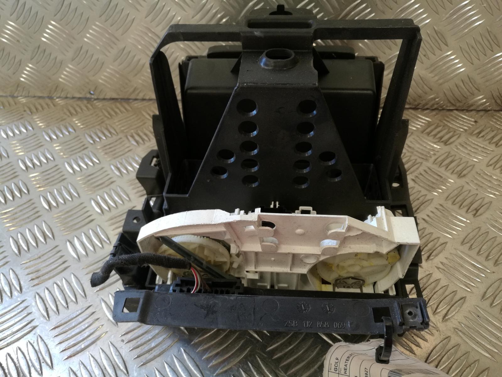 View Auto part Heater/Ac Controls Volkswagen Golf 1999