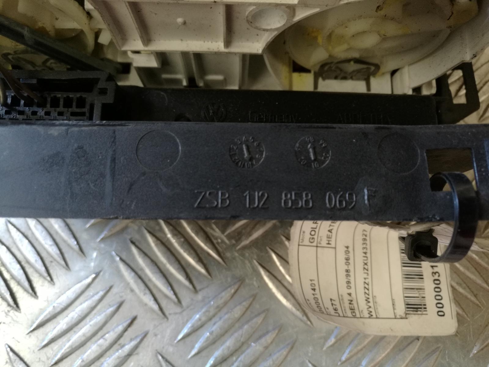 View Auto part Heater/Ac Controls Volkswagen Golf 1999