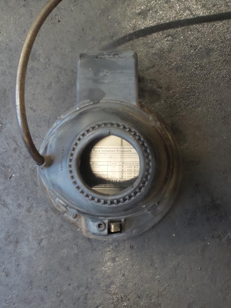 1999 Volkswagen Golf Fuel Door / Filler View Auto part Fuel Door / Filler Volkswagen Golf 1999