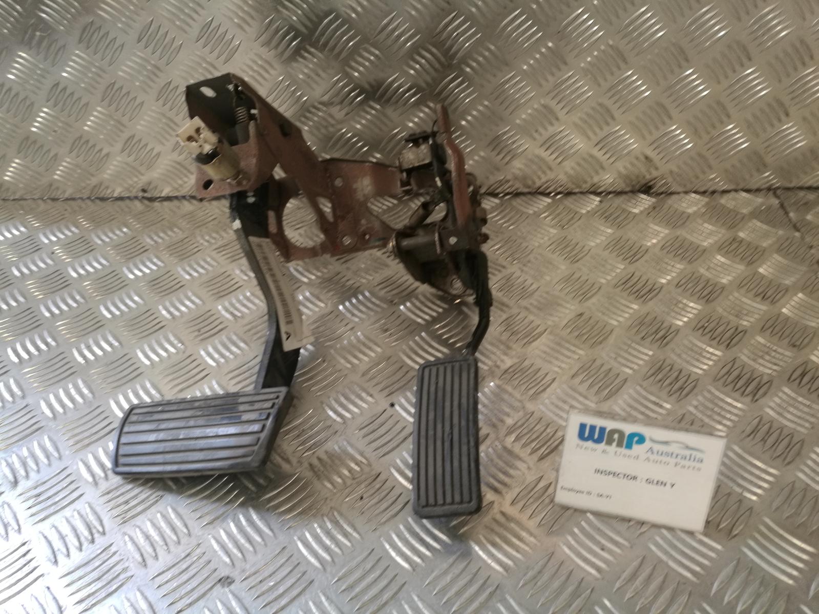 View Auto part Pedal Assembly Honda Prelude 1992