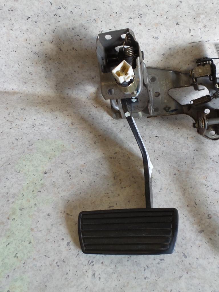 View Auto part Pedal Assembly Honda Prelude 1992