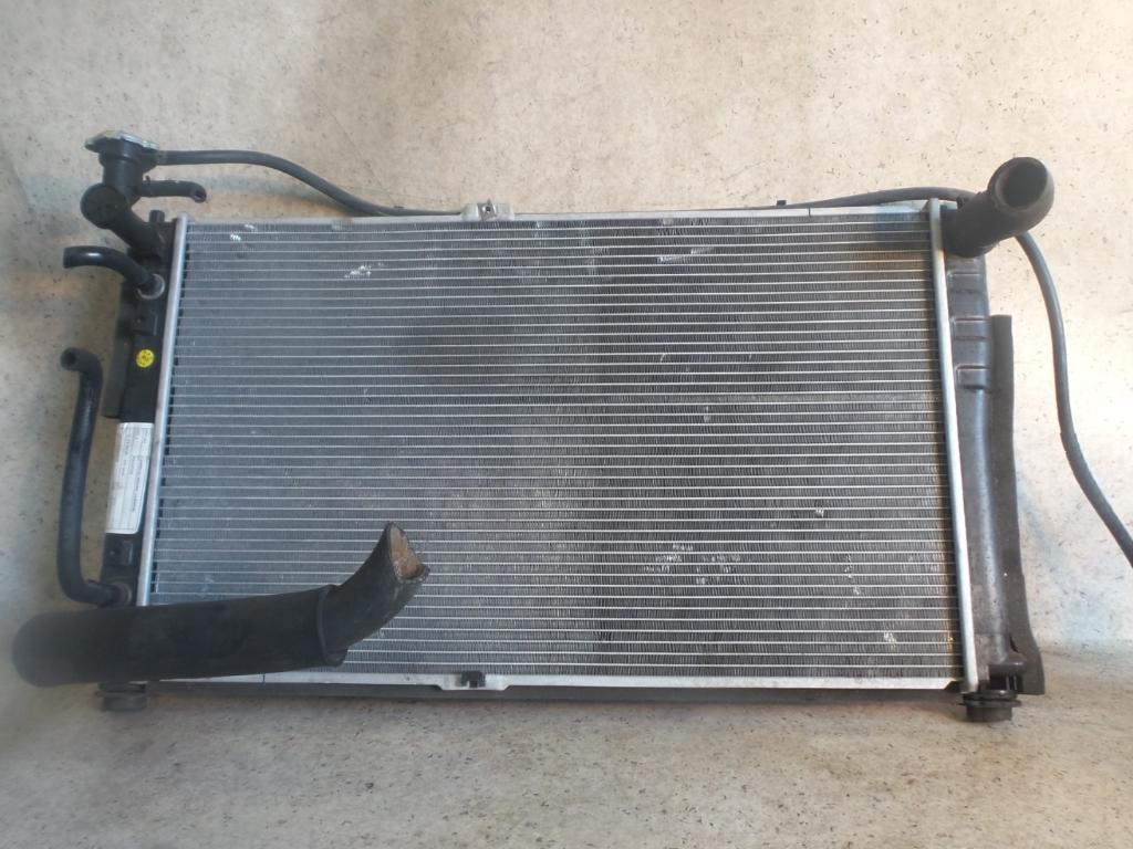 View Auto part Radiator Kia Carnival/grand Carnival 2004