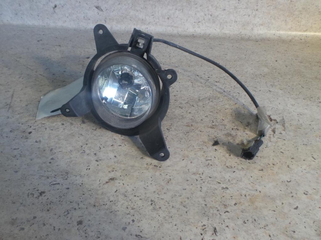 View Auto part Left Indicator/Fog/Side Kia Carnival/grand Carnival 2004