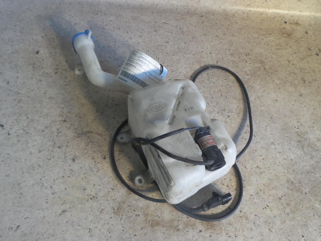 View Auto part Washer Bottle Kia Carnival/grand Carnival 2004