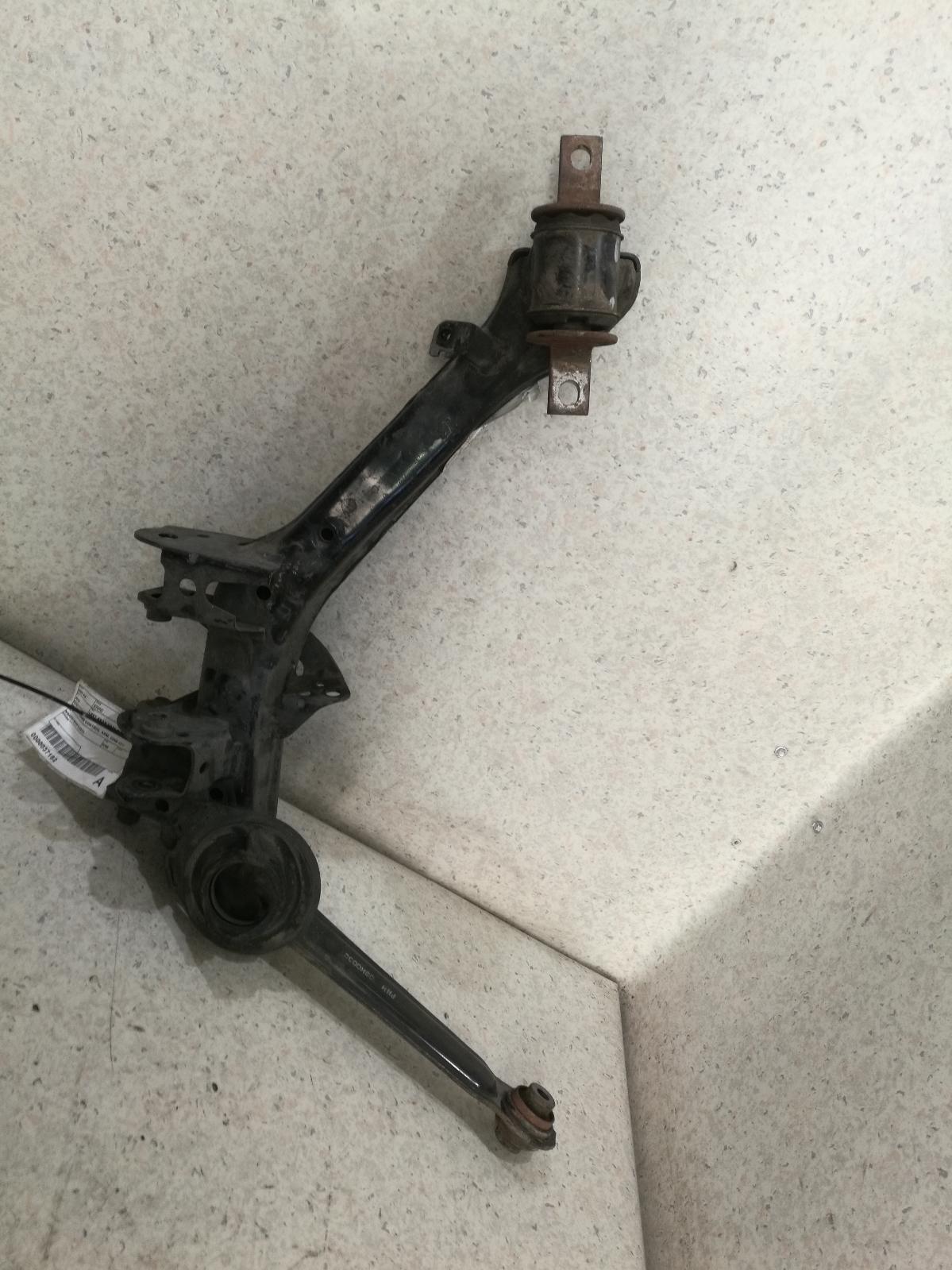 View Auto part Left Rear Trailing Arm Honda Civic 2006