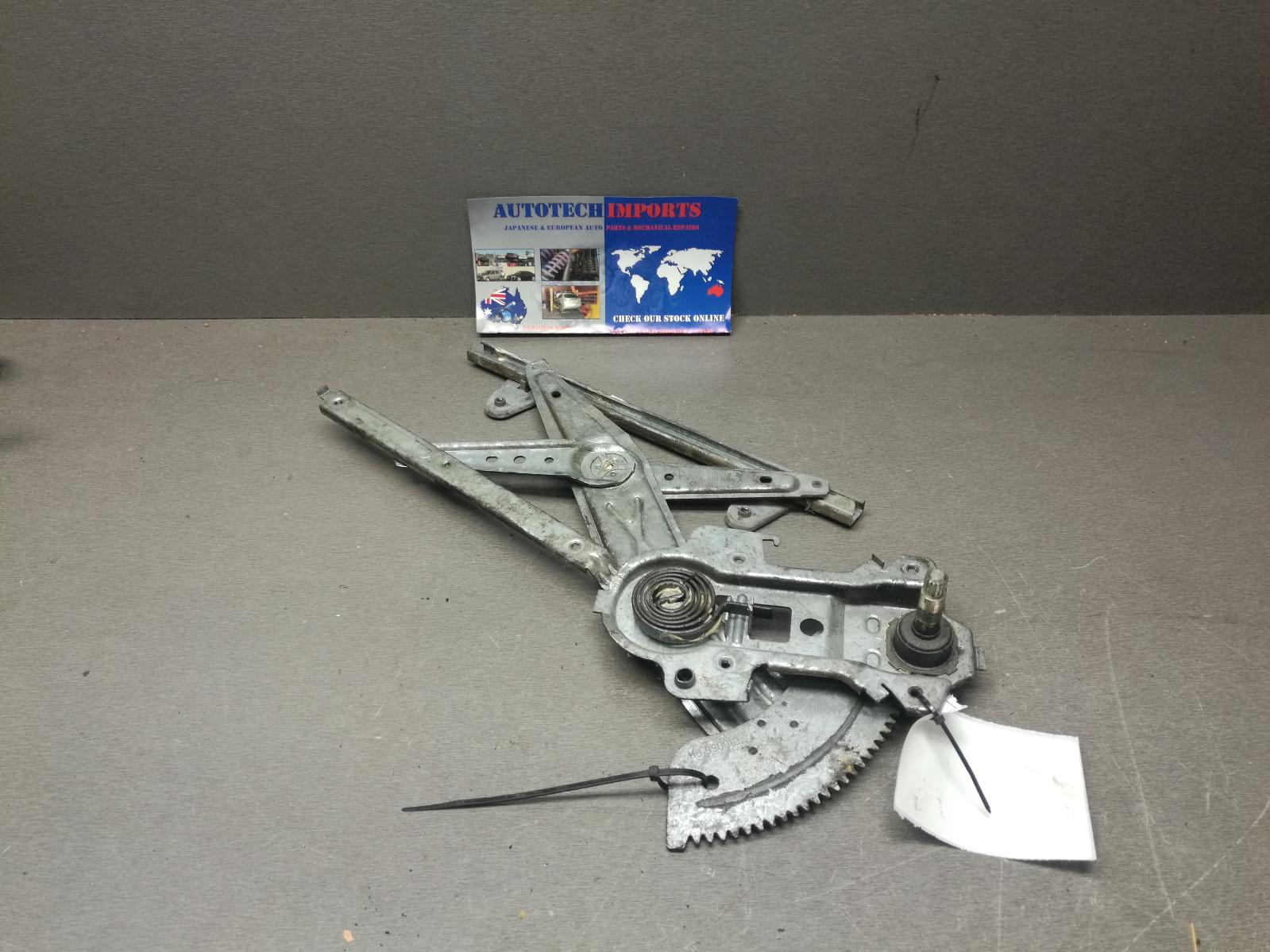 View Auto part Right Front Window Reg/Motor Toyota Camry 1999