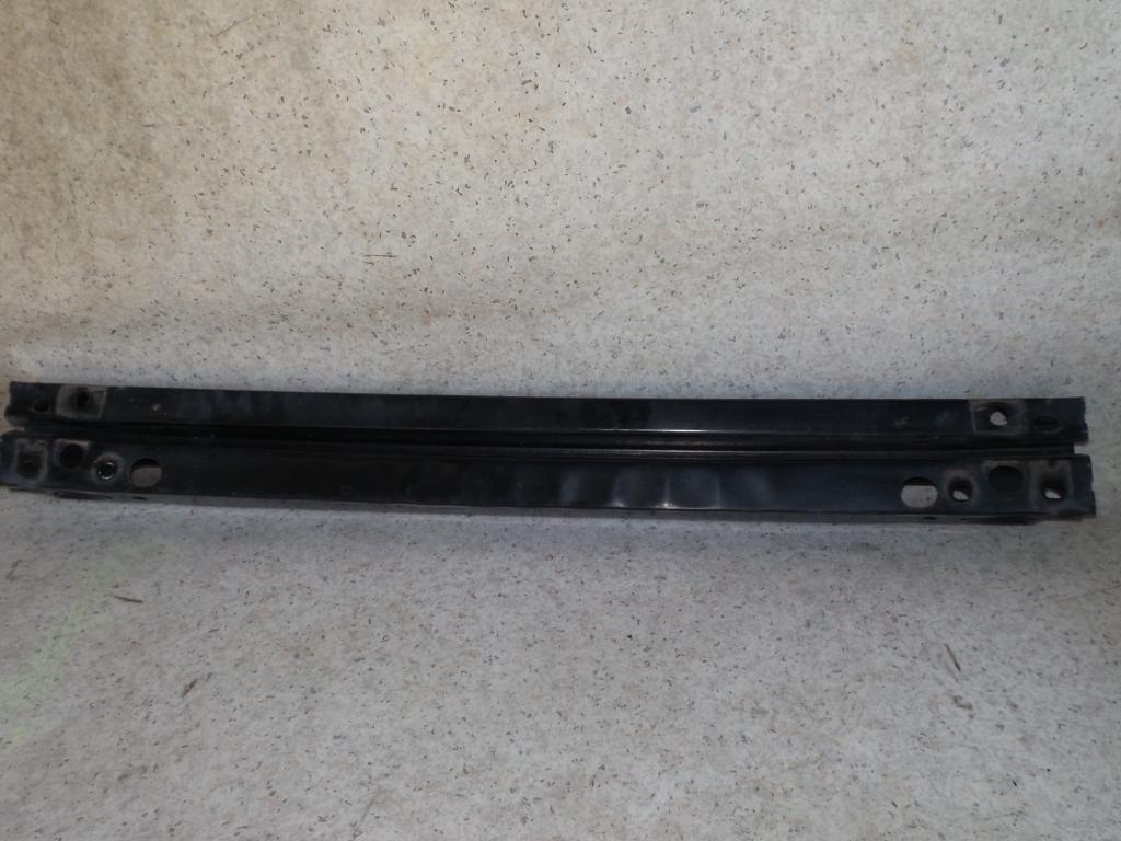 View Auto part F/Bar Reinforc/Brack Toyota Hiace 2010