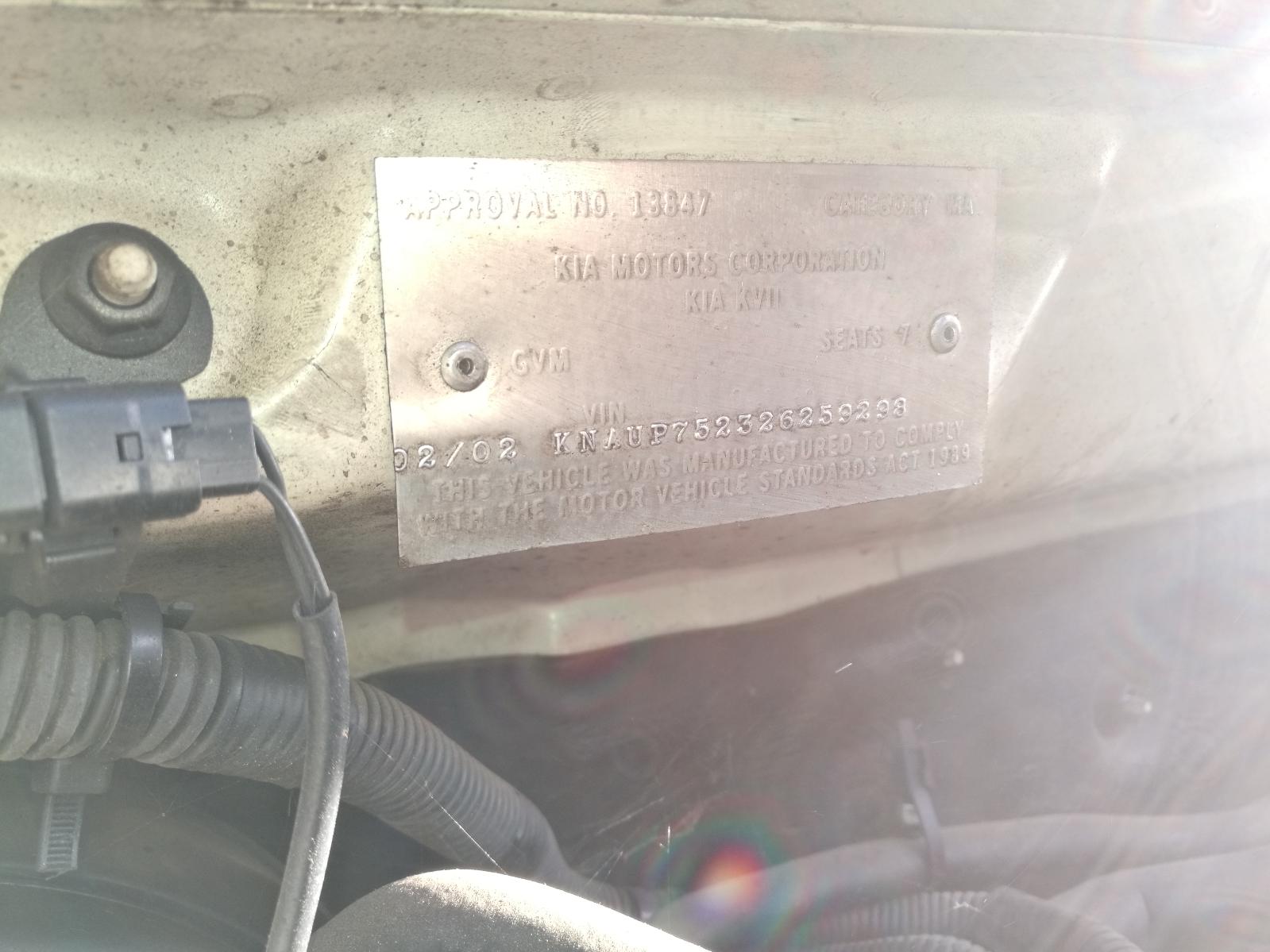 View Auto part Left Taillight Kia Carnival/grand Carnival 2001