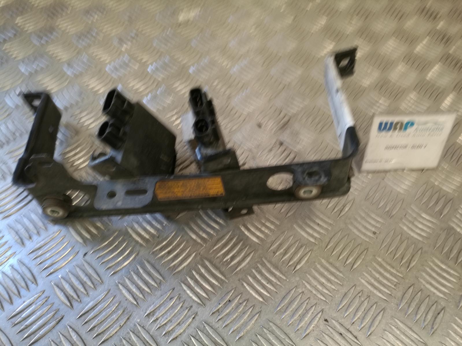 View Auto part Ecu Toyota Hiace 2010
