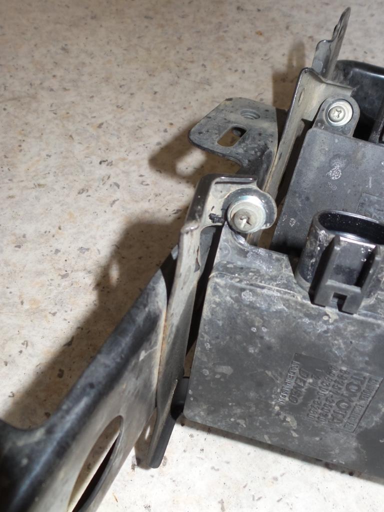 View Auto part Ecu Toyota Hiace 2010