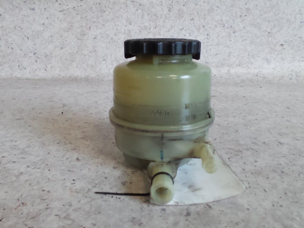 View Auto part P/S Reservoir Toyota Hiace 2010