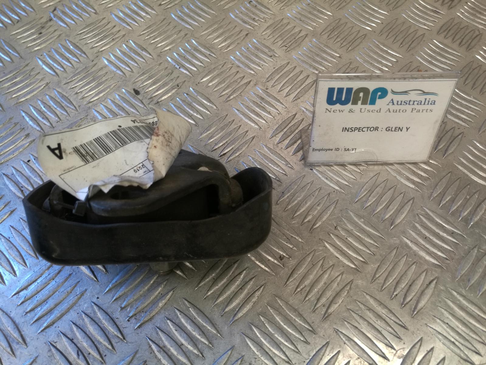 View Auto part Mount Toyota Hiace 2010