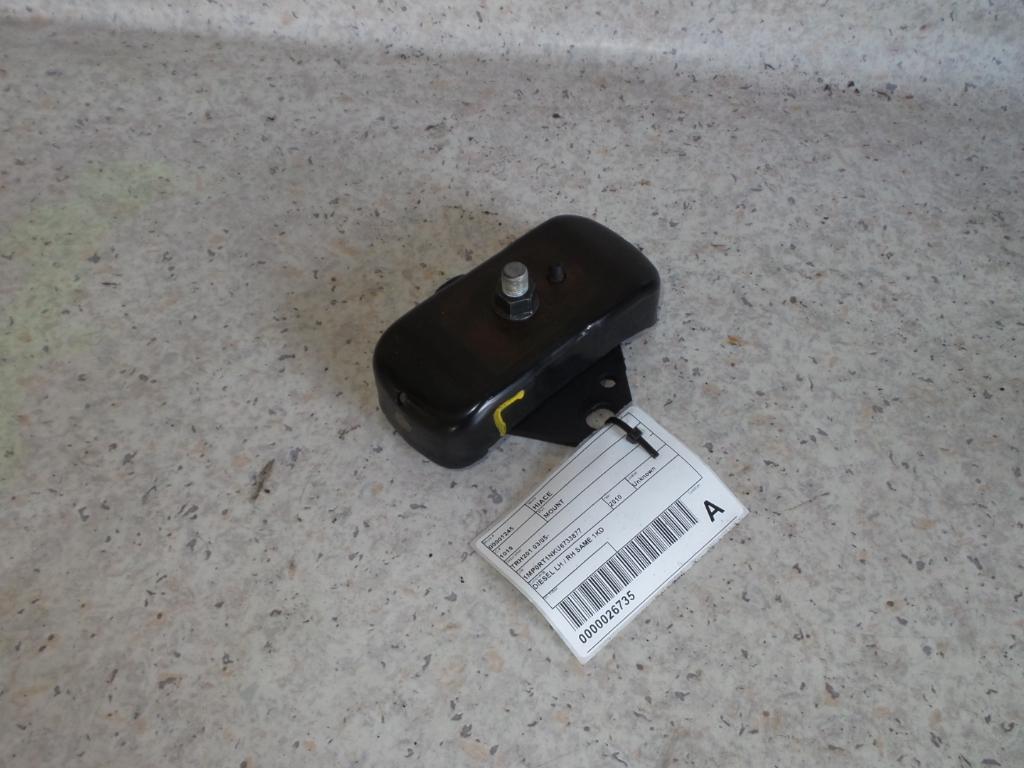 View Auto part Mount Toyota Hiace 2010