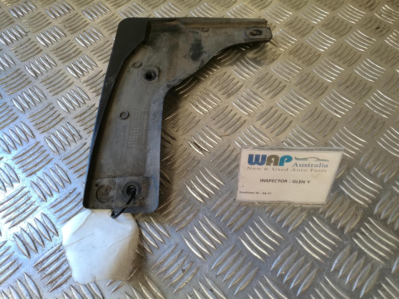 View Auto part Mud Flaps Toyota Hiace 2010