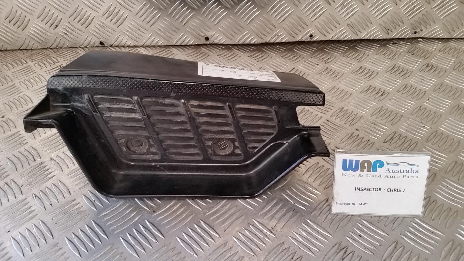 View Auto part Side Step/Skirt Toyota Hiace 2010