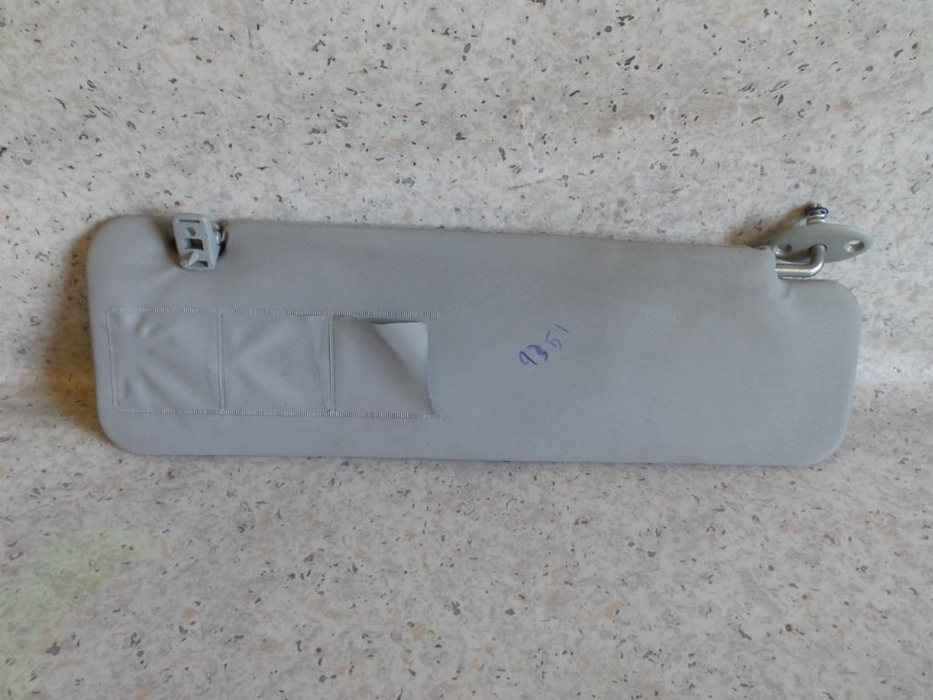 2010 Toyota Hiace Sunvisor View Auto part Sunvisor Toyota Hiace 2010