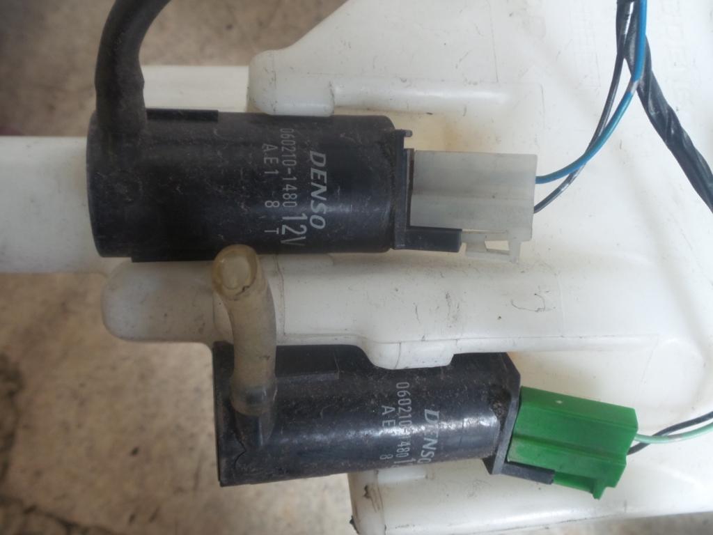 View Auto part Washer Bottle Mitsubishi Lancer 1998