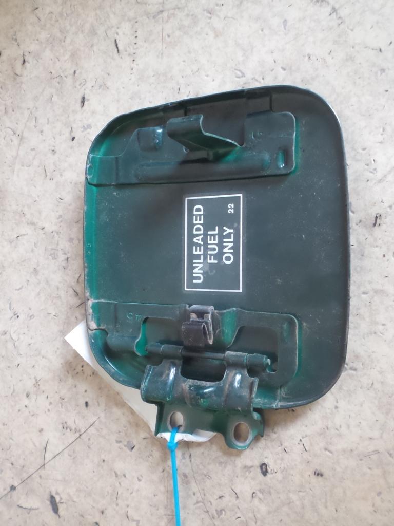 View Auto part Fuel Door / Filler Mitsubishi Lancer 1998