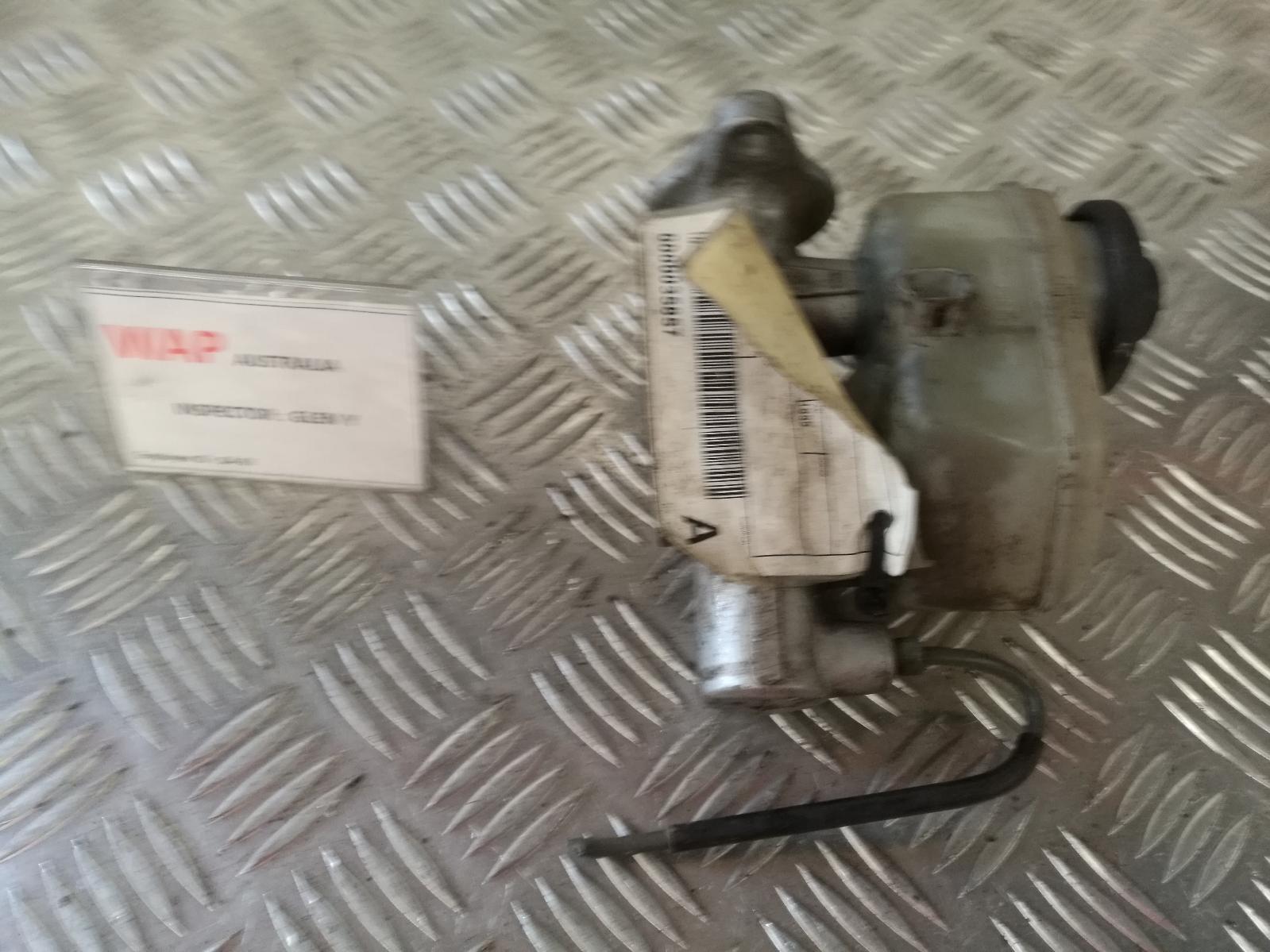1999 Toyota Camry Master Cylinder View Auto part Master Cylinder Toyota Camry 1999