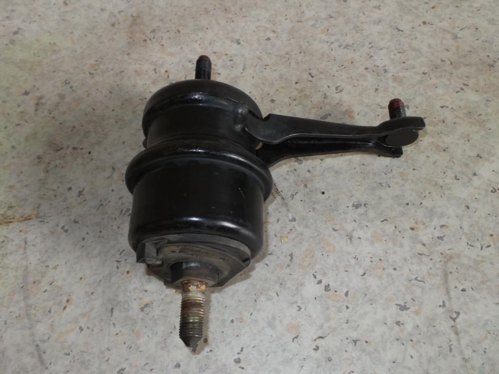 View Auto part Mount Toyota Camry 2003