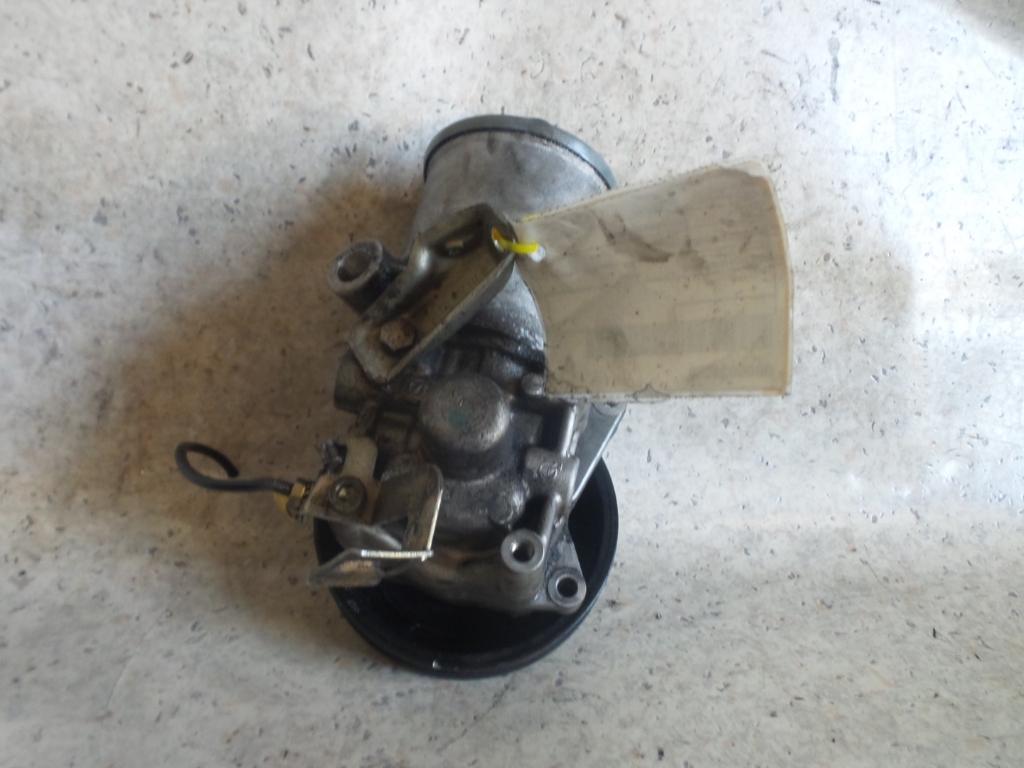 View Auto part Steering Pump Mercedes C Class 1995