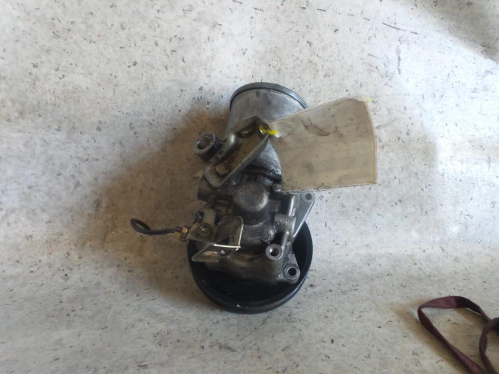 View Auto part Steering Pump Mercedes C Class 1995