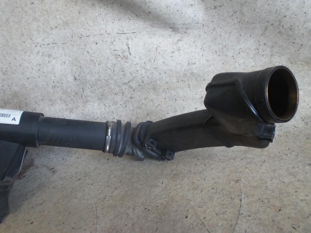 View Auto part Air Cleaner Duct/Hos Mercedes C Class 1995