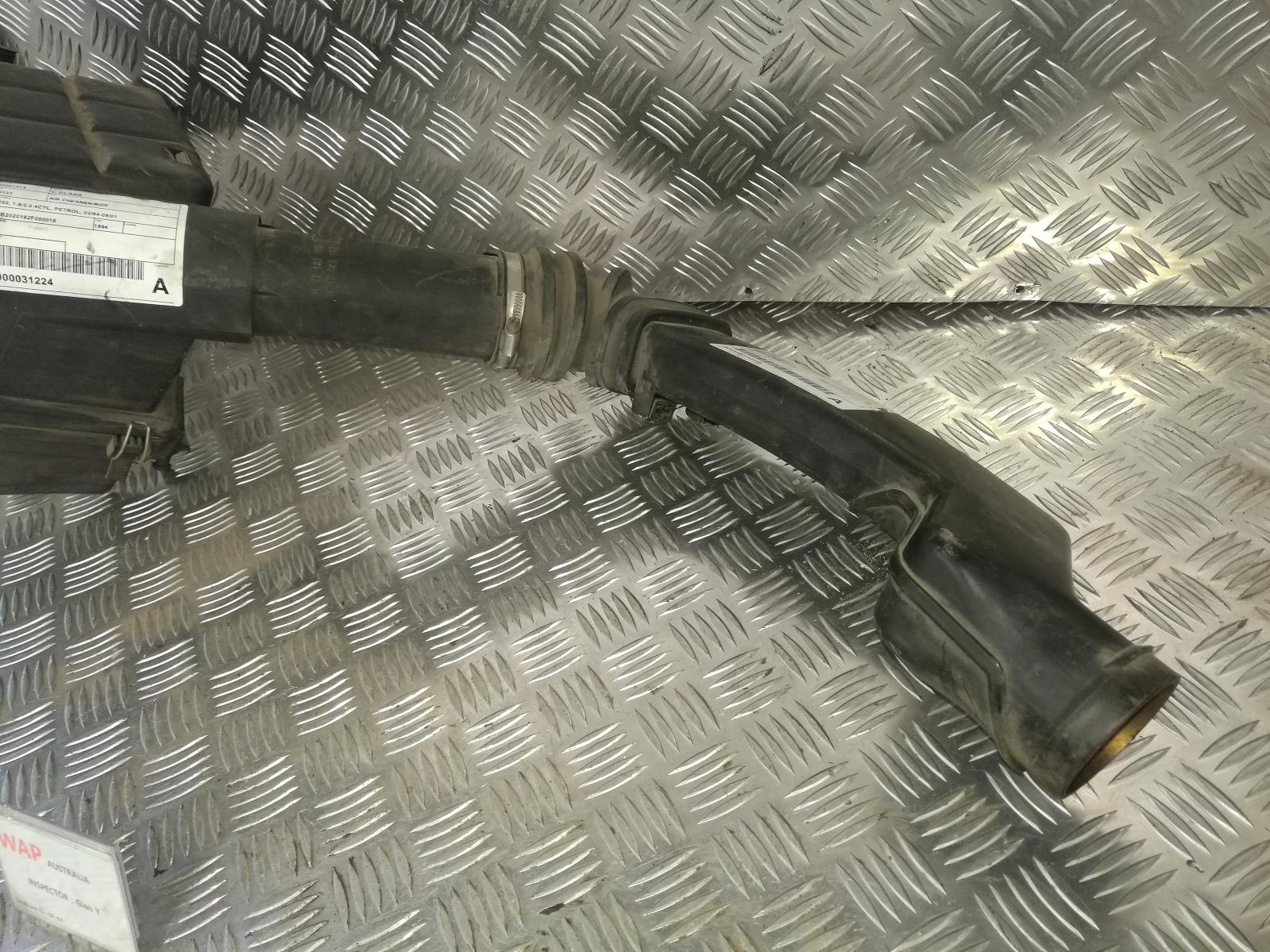 View Auto part Air Cleaner Duct/Hos Mercedes C Class 1995