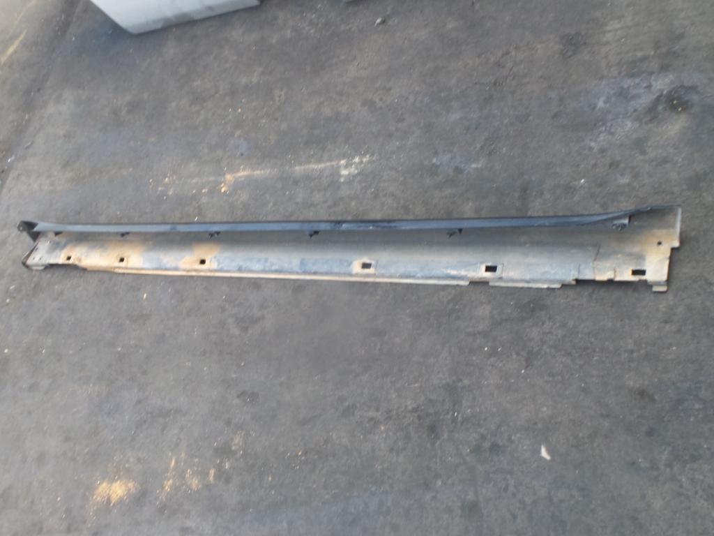 2010 Subaru Liberty Side Step/Skirt View Auto part Side Step/Skirt Subaru Liberty 2010