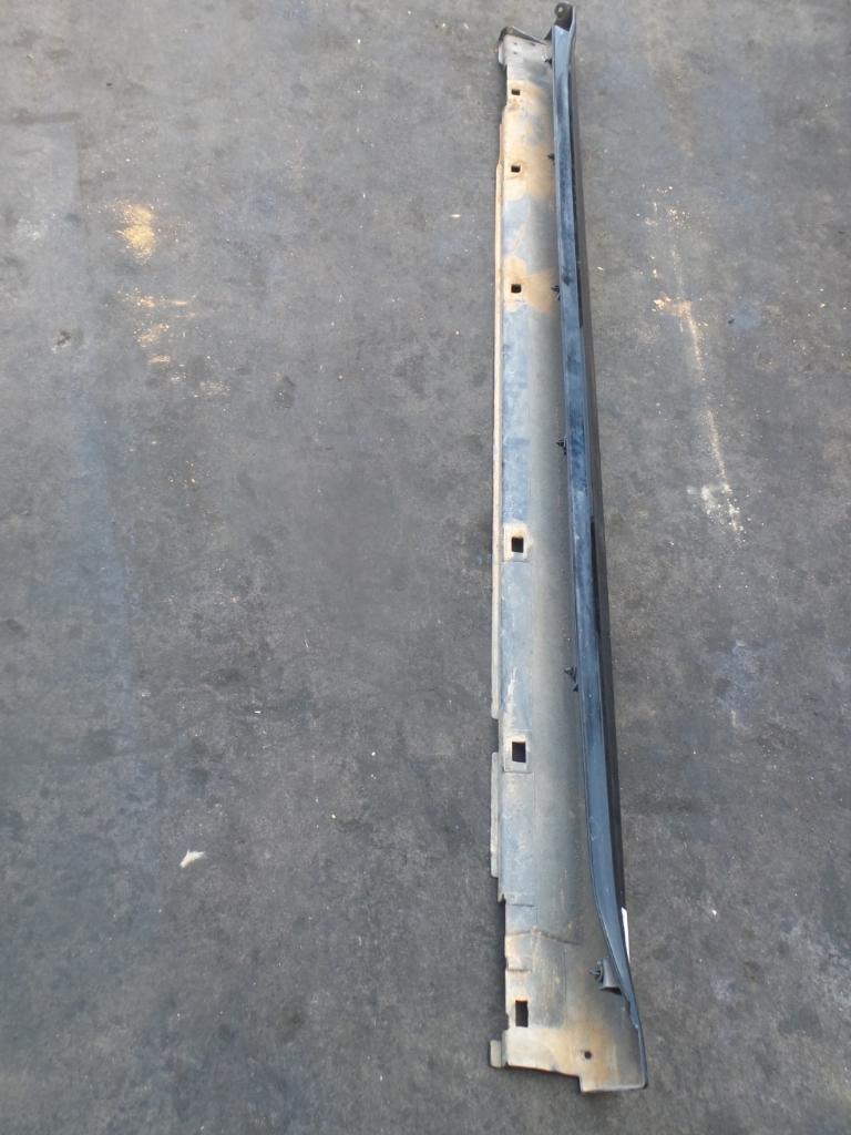 2010 Subaru Liberty Side Step/Skirt View Auto part Side Step/Skirt Subaru Liberty 2010