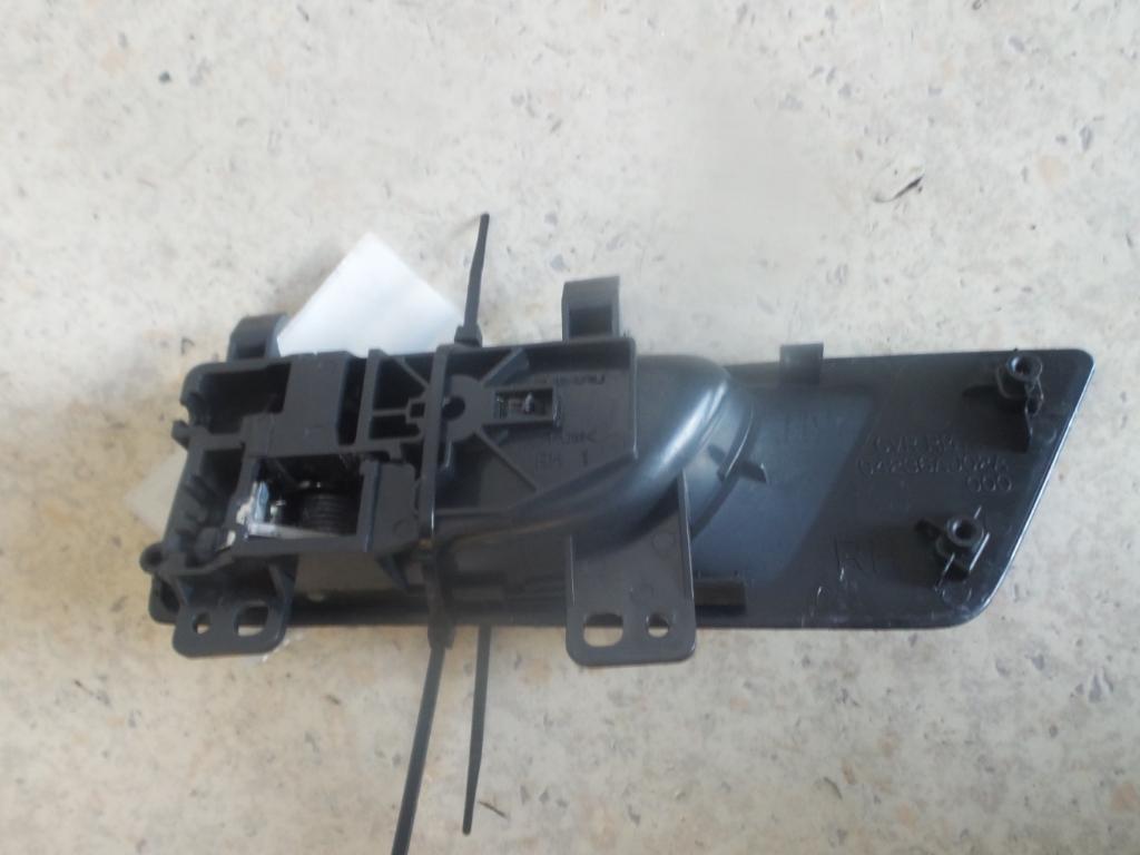 View Auto part Door Handle Subaru Liberty 2010